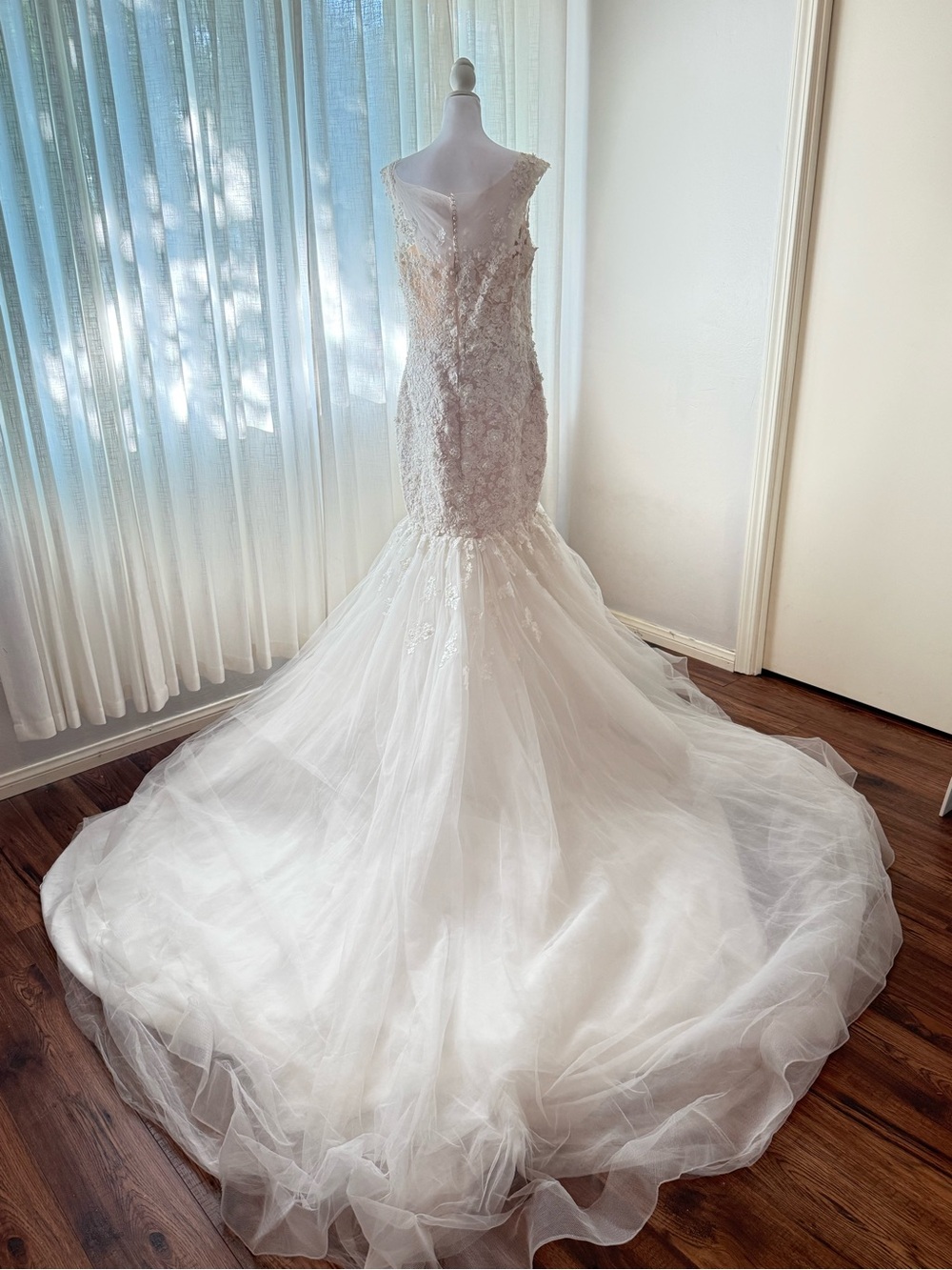 Elly Haute Couture "Bella" Size 14 Bridal Gown Designer Sample - IVORY